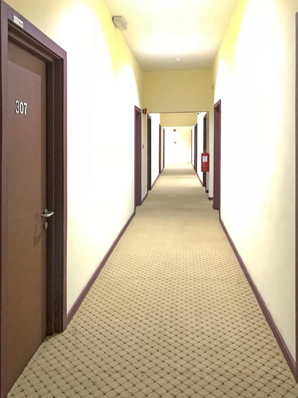 Pertama Lodge Tawau Exteriör bild