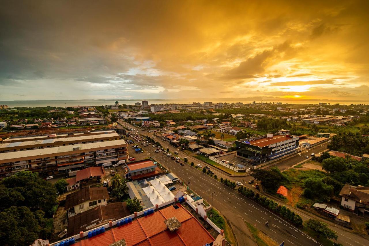 Pertama Lodge Tawau Exteriör bild
